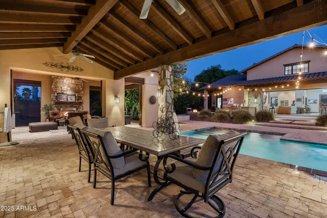 $1,999,500 | 4610 East Meadowview Drive, Gilbert, AZ 85298