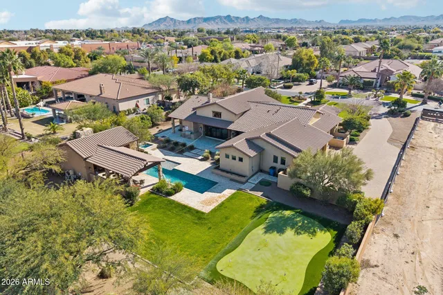 $1,999,500 | 4610 East Meadowview Drive, Gilbert, AZ 85298