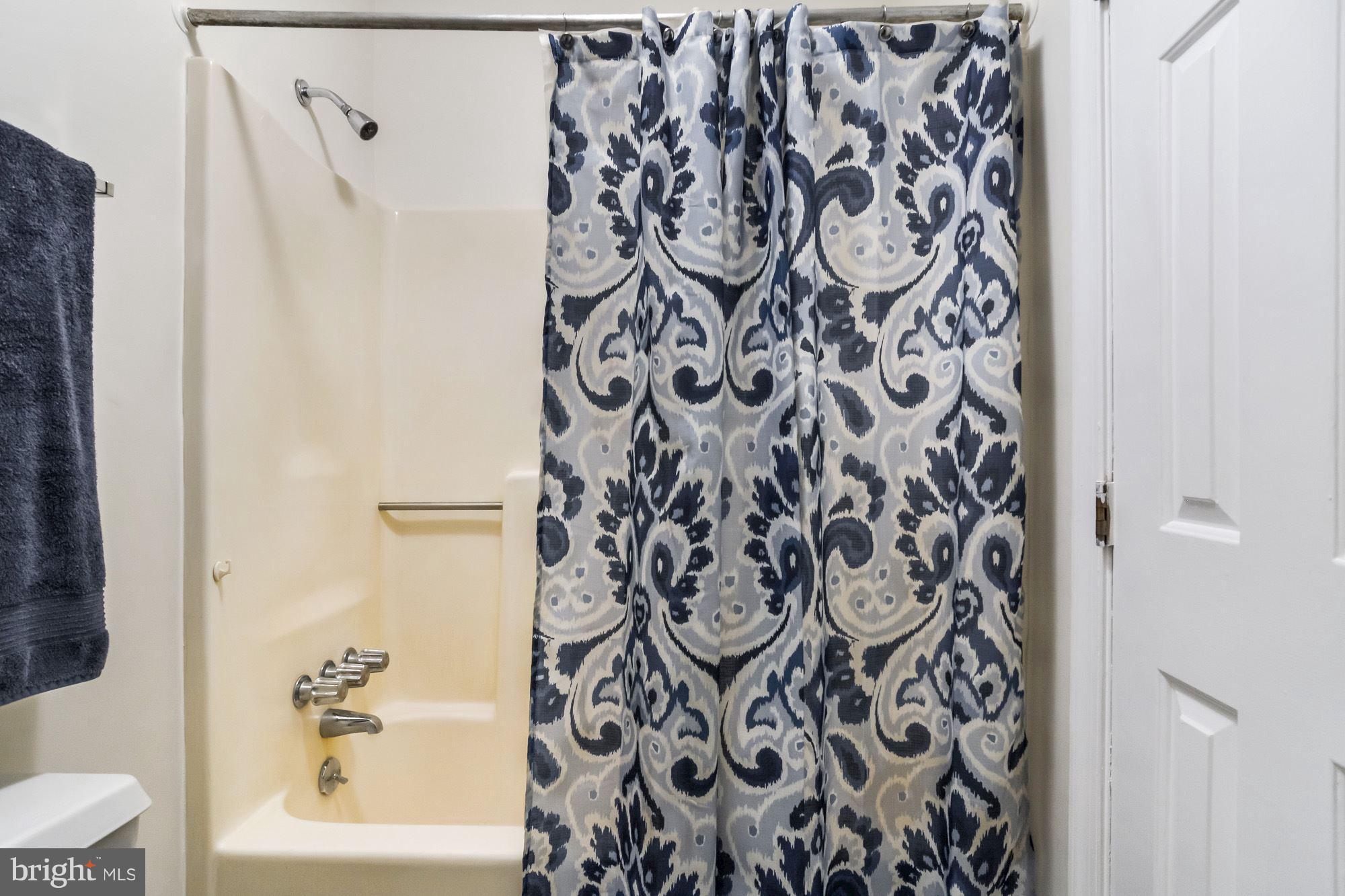 14066 Silver Hill Road Sumerduck, VA 22742 - Photo 14 of 29 Bath