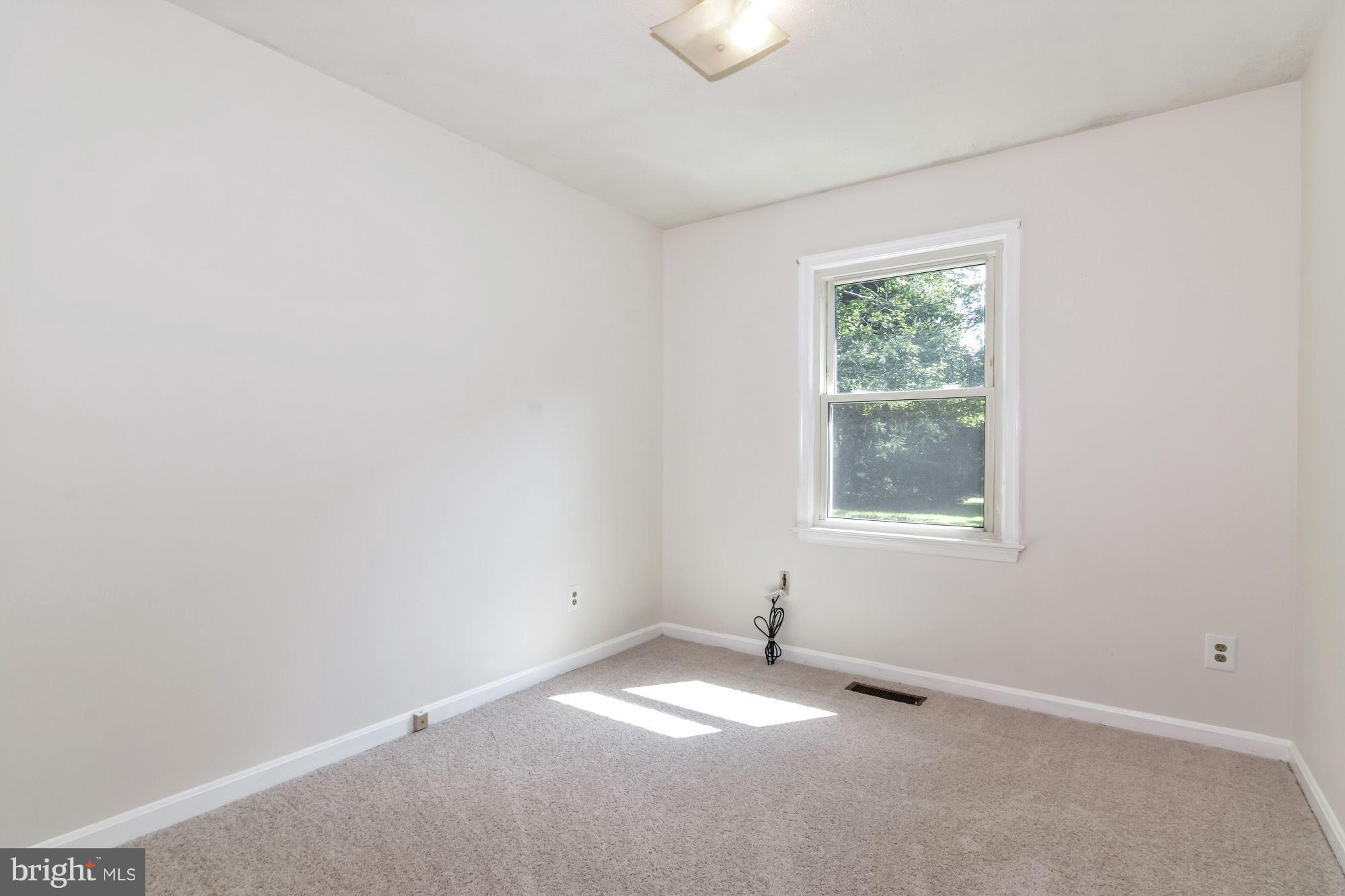 14066 Silver Hill Road Sumerduck, VA 22742 - Photo 15 of 29 Bedroom