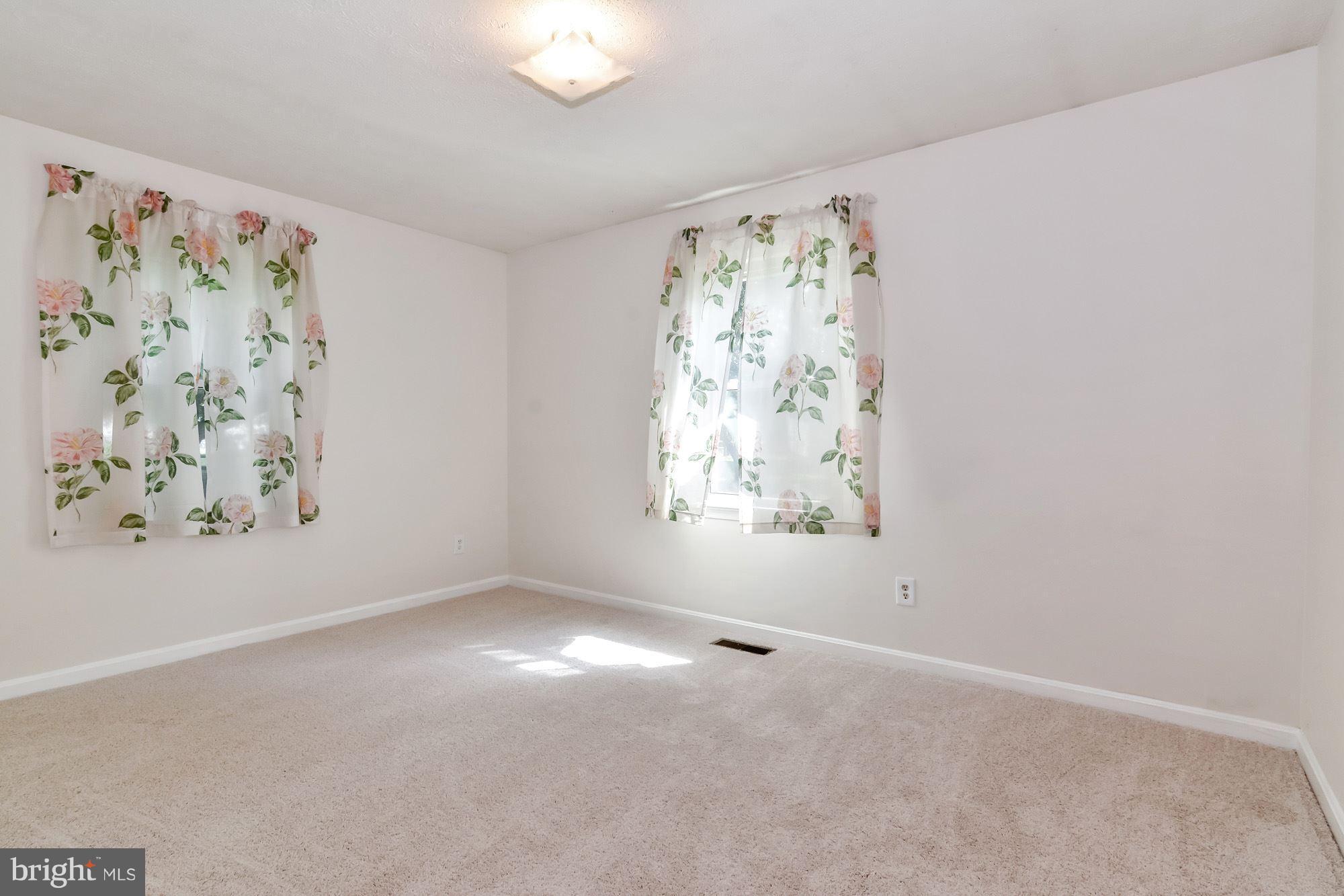 14066 Silver Hill Road Sumerduck, VA 22742 - Photo 16 of 29 Bedroom
