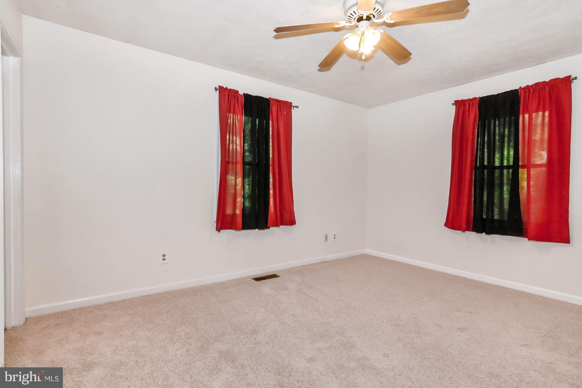 14066 Silver Hill Road Sumerduck, VA 22742 - Photo 18 of 29 Bedroom
