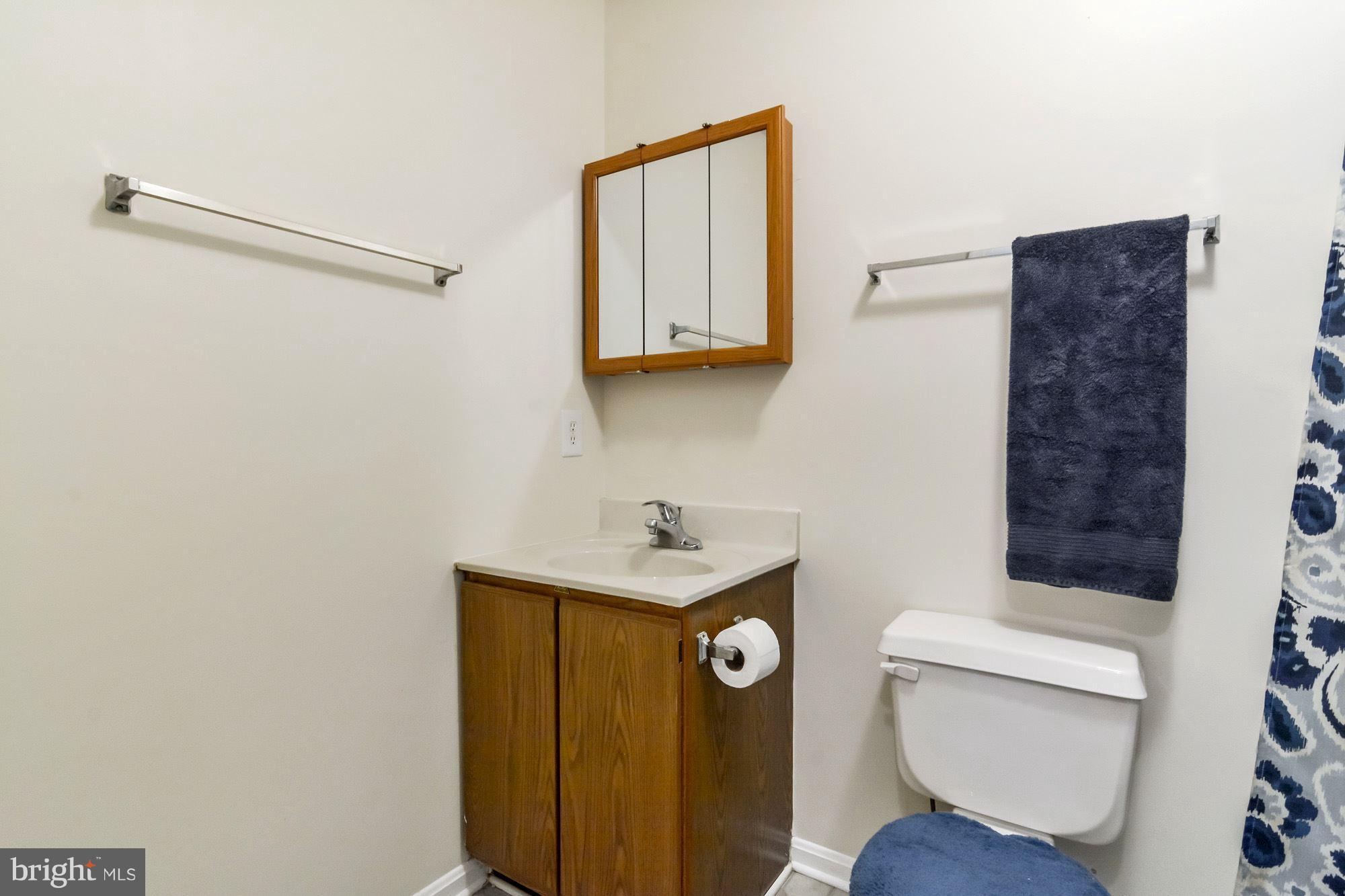 14066 Silver Hill Road Sumerduck, VA 22742 - Photo 21 of 29 Bath