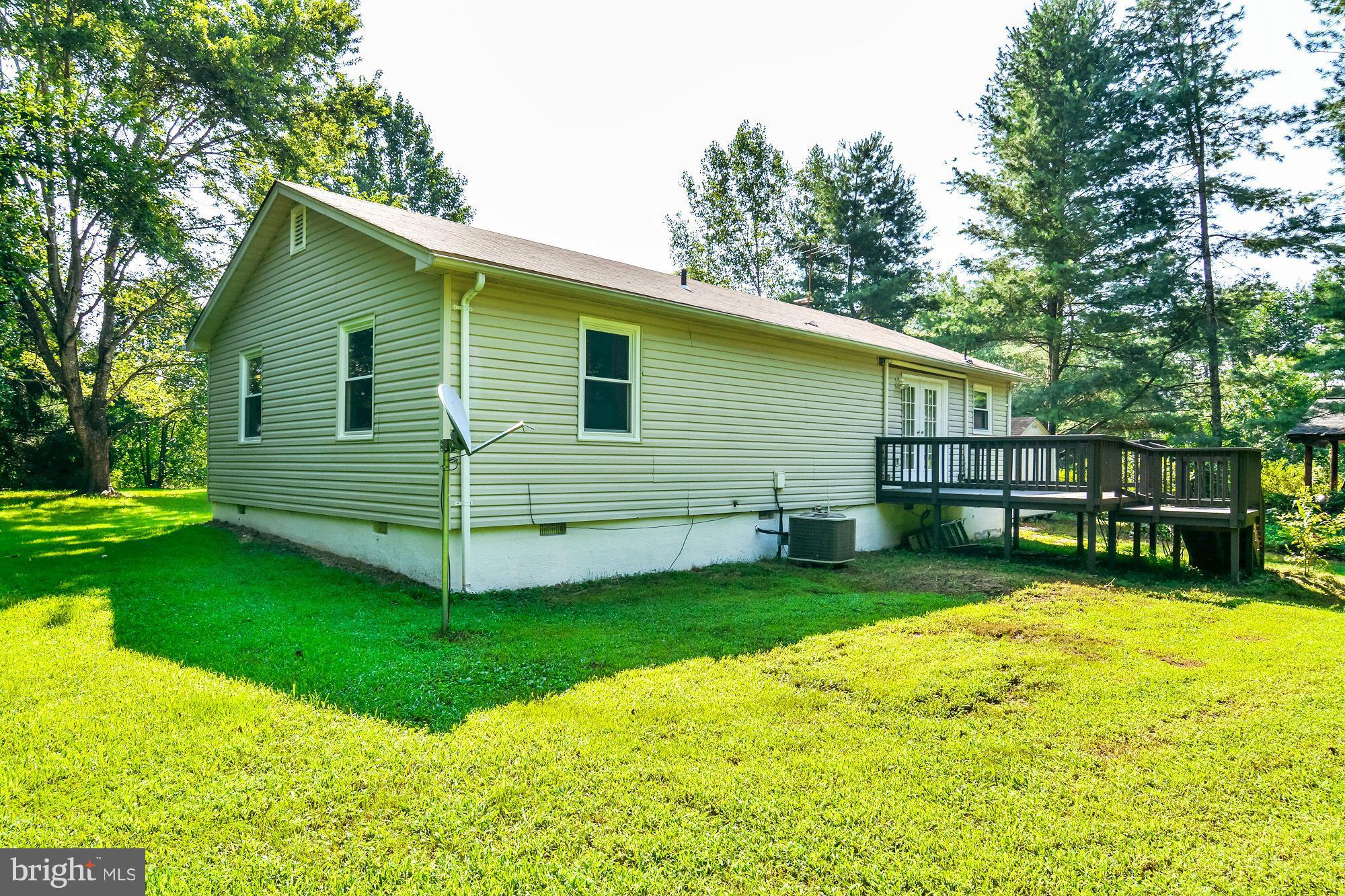 14066 Silver Hill Road Sumerduck, VA 22742 - Photo 22 of 29 Exterior (Rear)