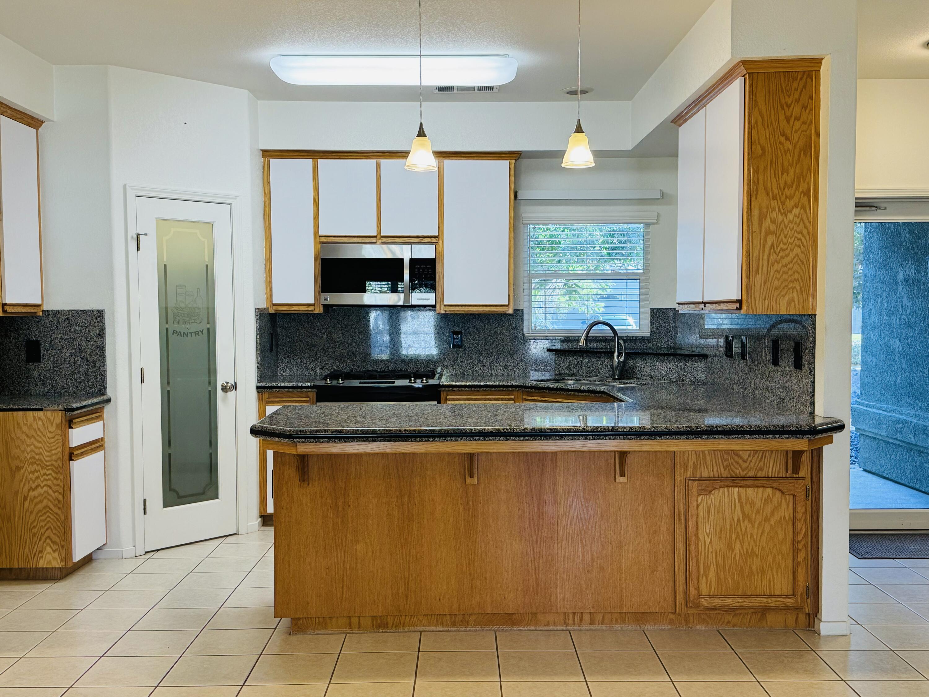 662 Leta Mae Court Exeter, CA 93221 - Photo 8 of 36 75BDFCF2-8057-49C5-81FA-4CC691CB3E71_1_2