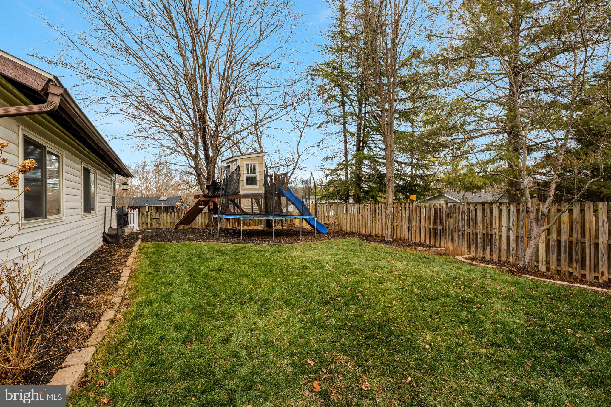 4 Pheasant Run Court Sterling, VA 20164 - Photo 7 of 9