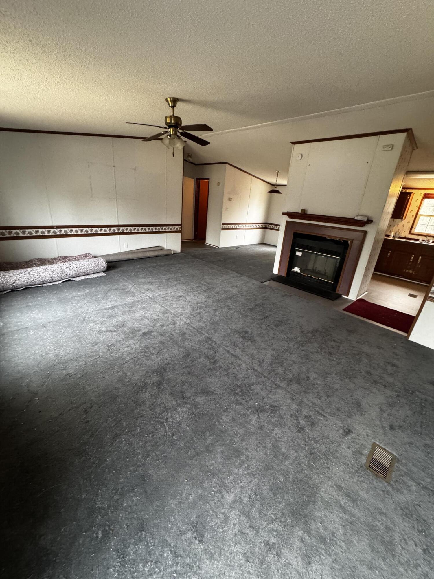 150 Ryan Road Williston, SC 29853 - Photo 5 of 10