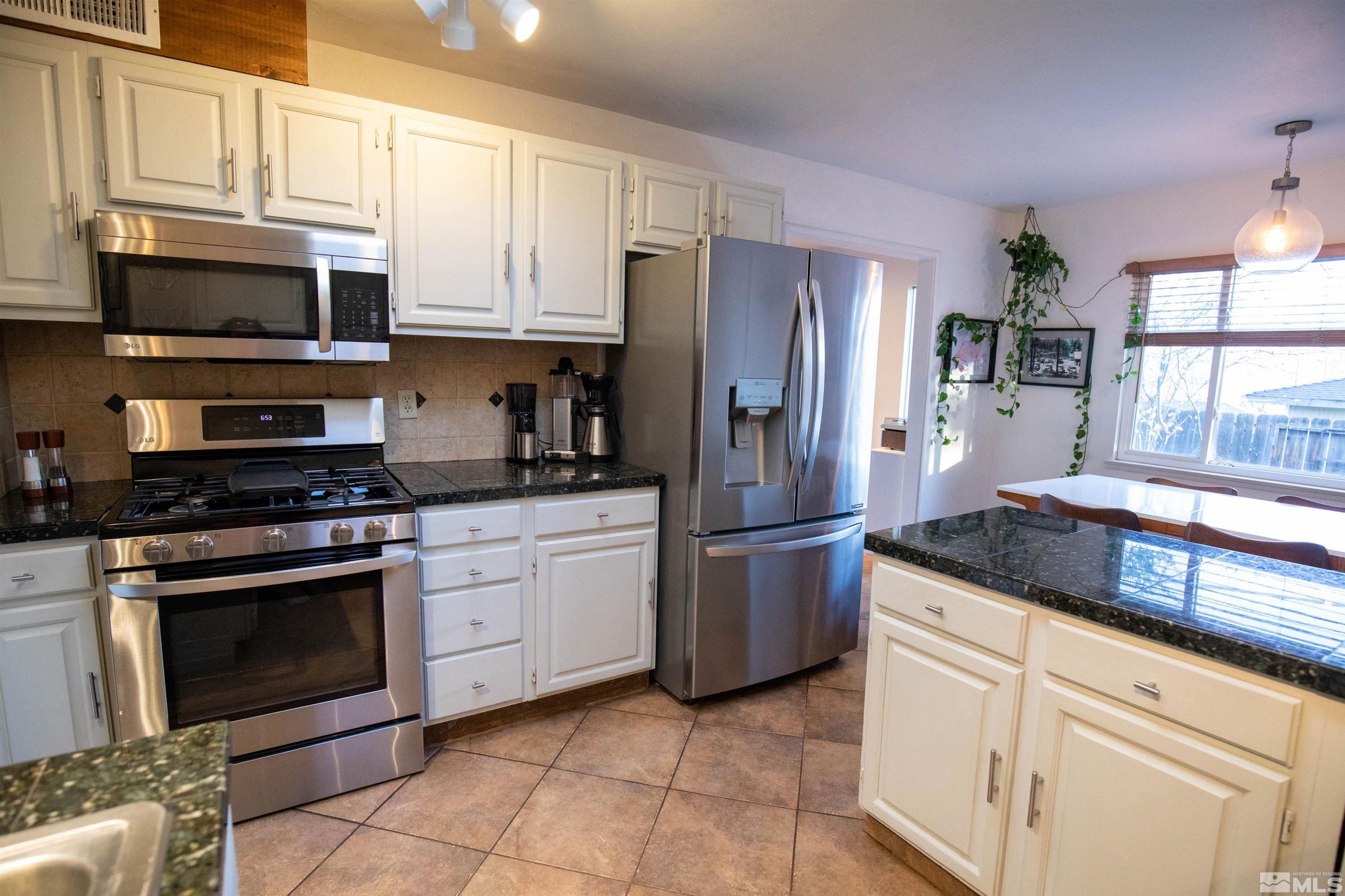 2350 Ellendale Road Reno, NV 89503 - Photo 4 of 26 Photo 4