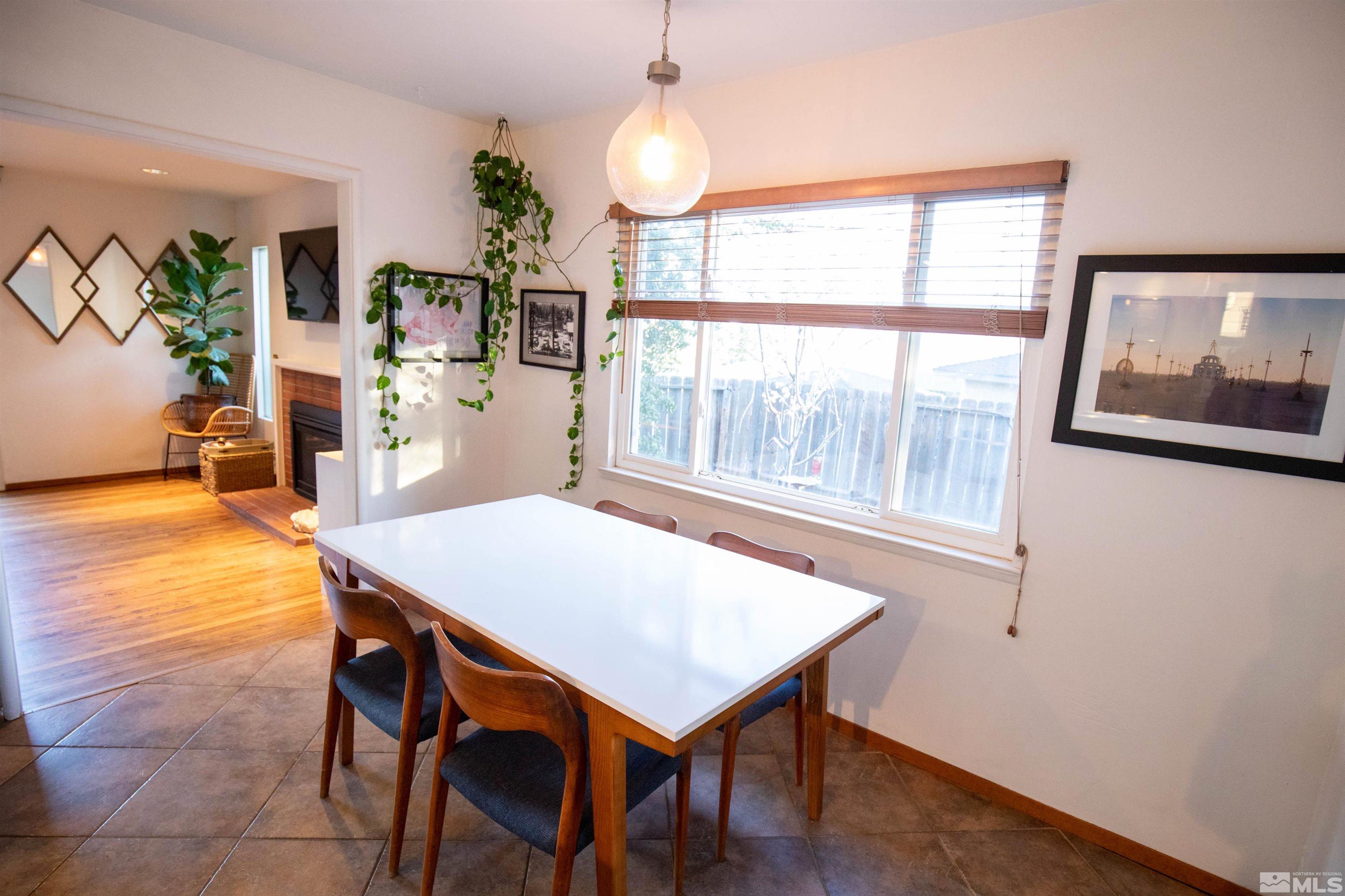 2350 Ellendale Road Reno, NV 89503 - Photo 5 of 26 Photo 5