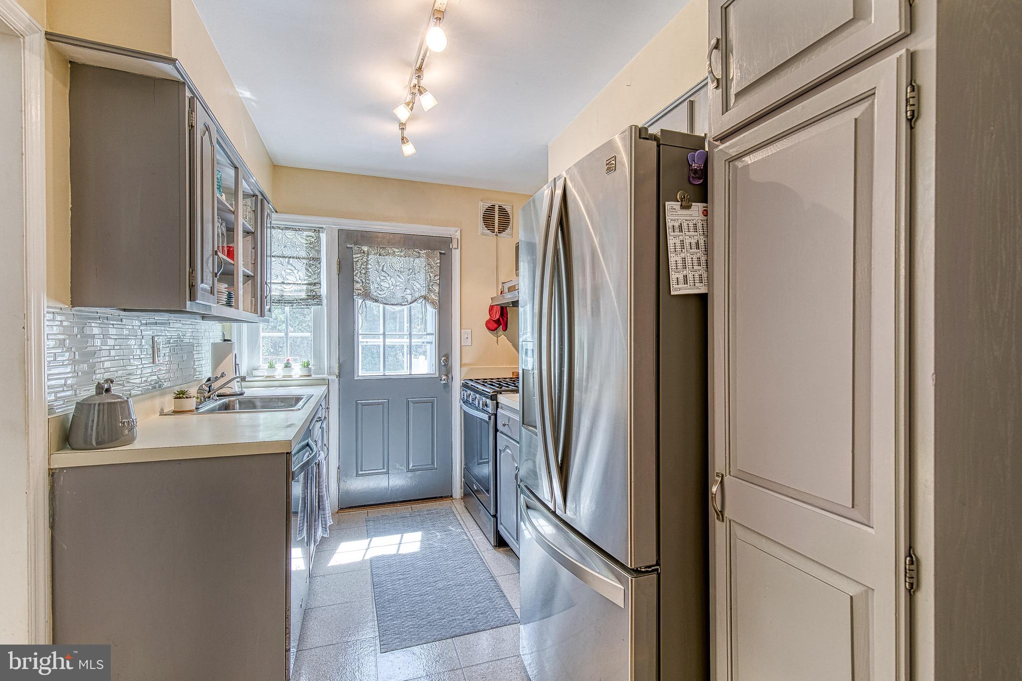 1882 Edgewood Road Towson, MD 21286 - Photo 15 of 36