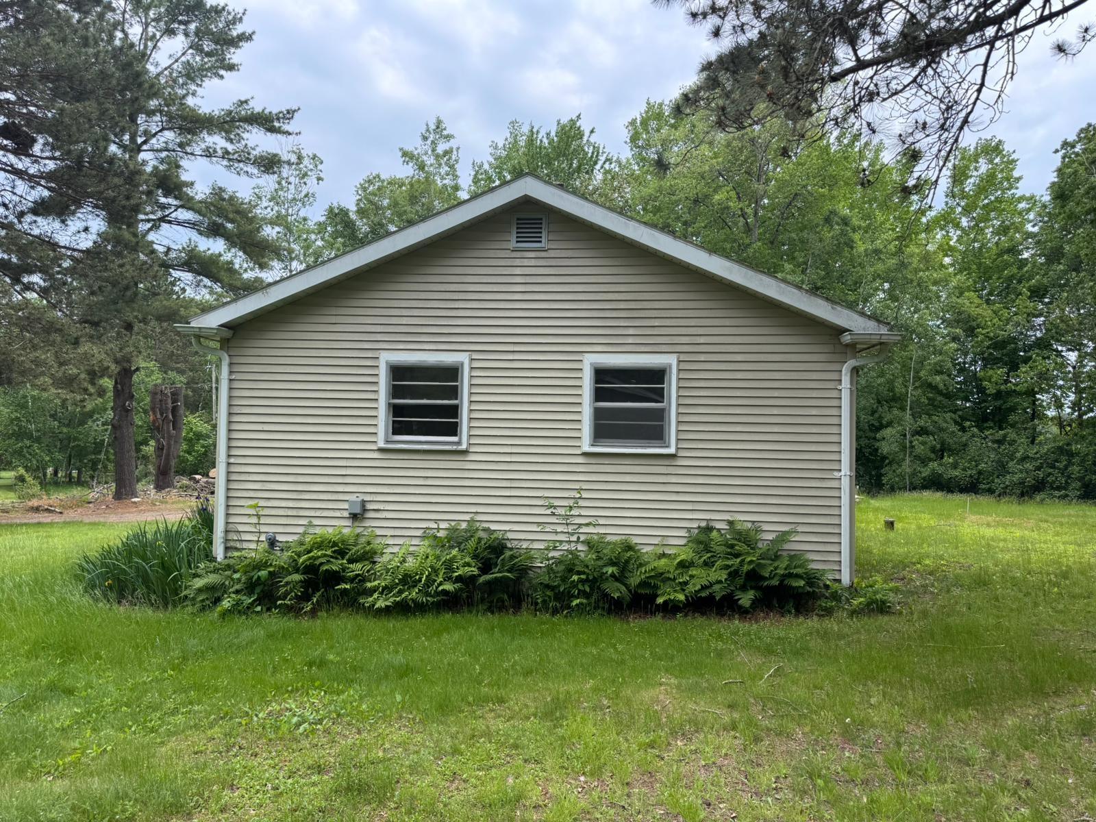 4055 Hillside Court Rhinelander, WI 54501 - Photo 3 of 25 Gallery Image 3