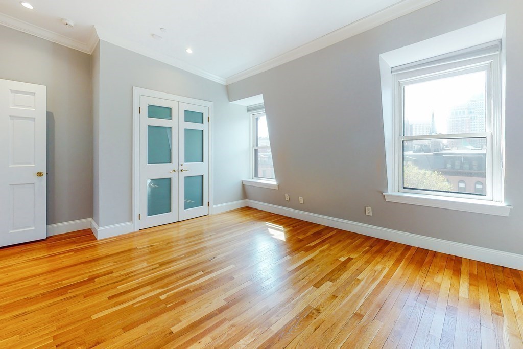 144 Beacon Street, Unit 5 Boston, MA 02116 - Photo 21 of 29