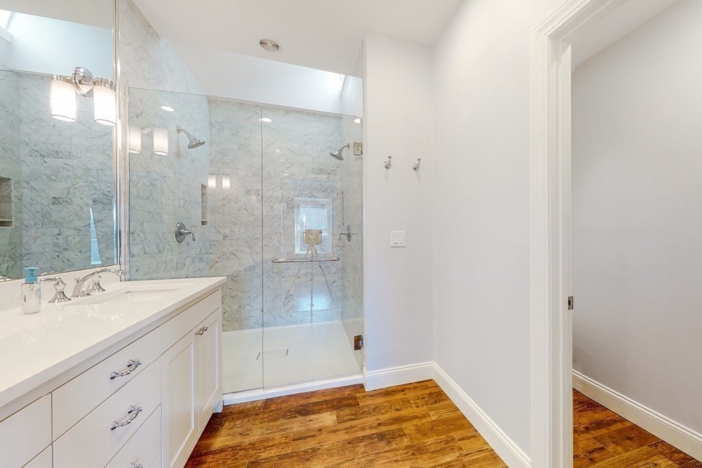 144 Beacon Street, Unit 5 Boston, MA 02116 - Photo 24 of 29