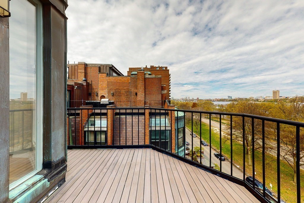 144 Beacon Street, Unit 5 Boston, MA 02116 - Photo 6 of 29
