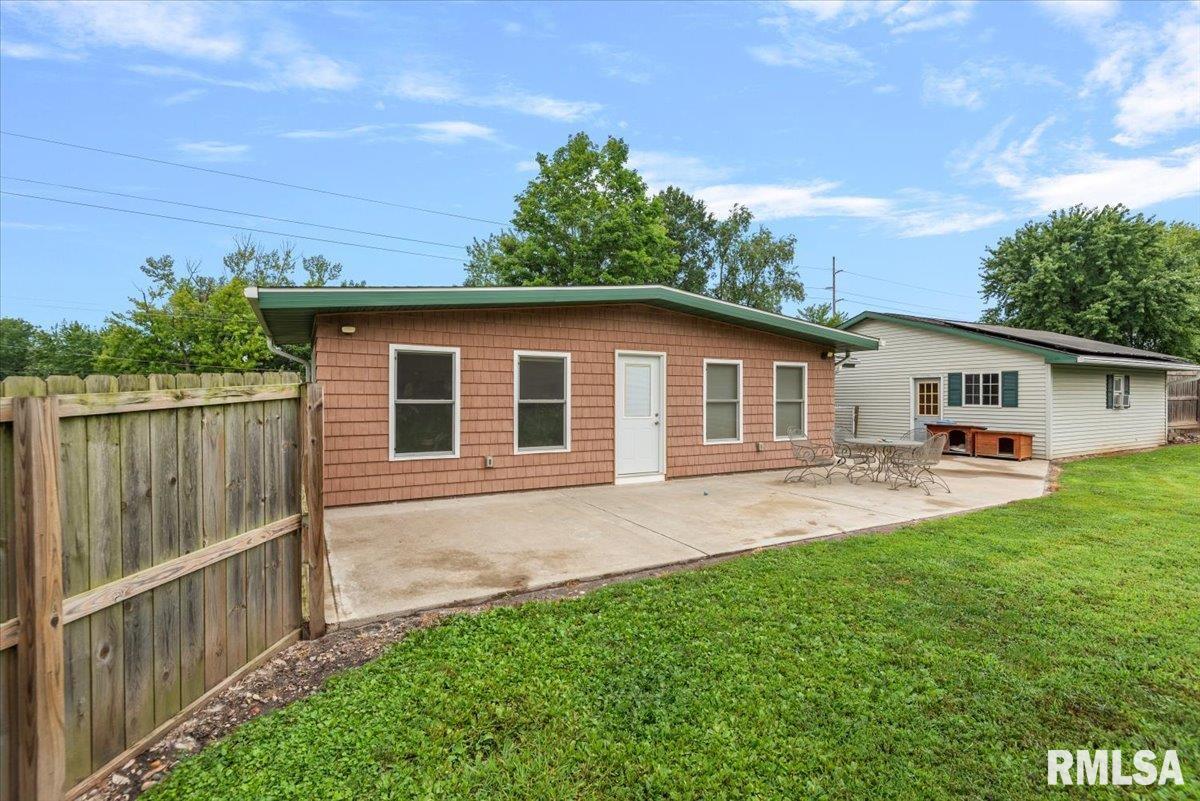 220 North Koke Mill Road Springfield, IL 62711 - Photo 26 of 57 Gallery Image 26