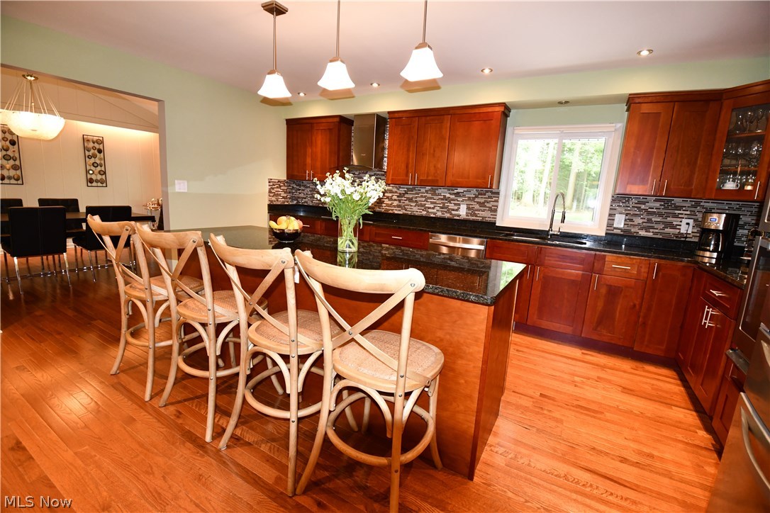 29226 Bolingbrook Road Pepper Pike, OH 44124 - Photo 12 of 28