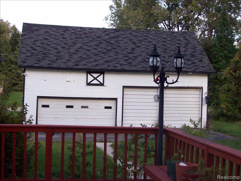 17900 29 Mile Road Ray, MI 48096 - Photo 11 of 12 Barn