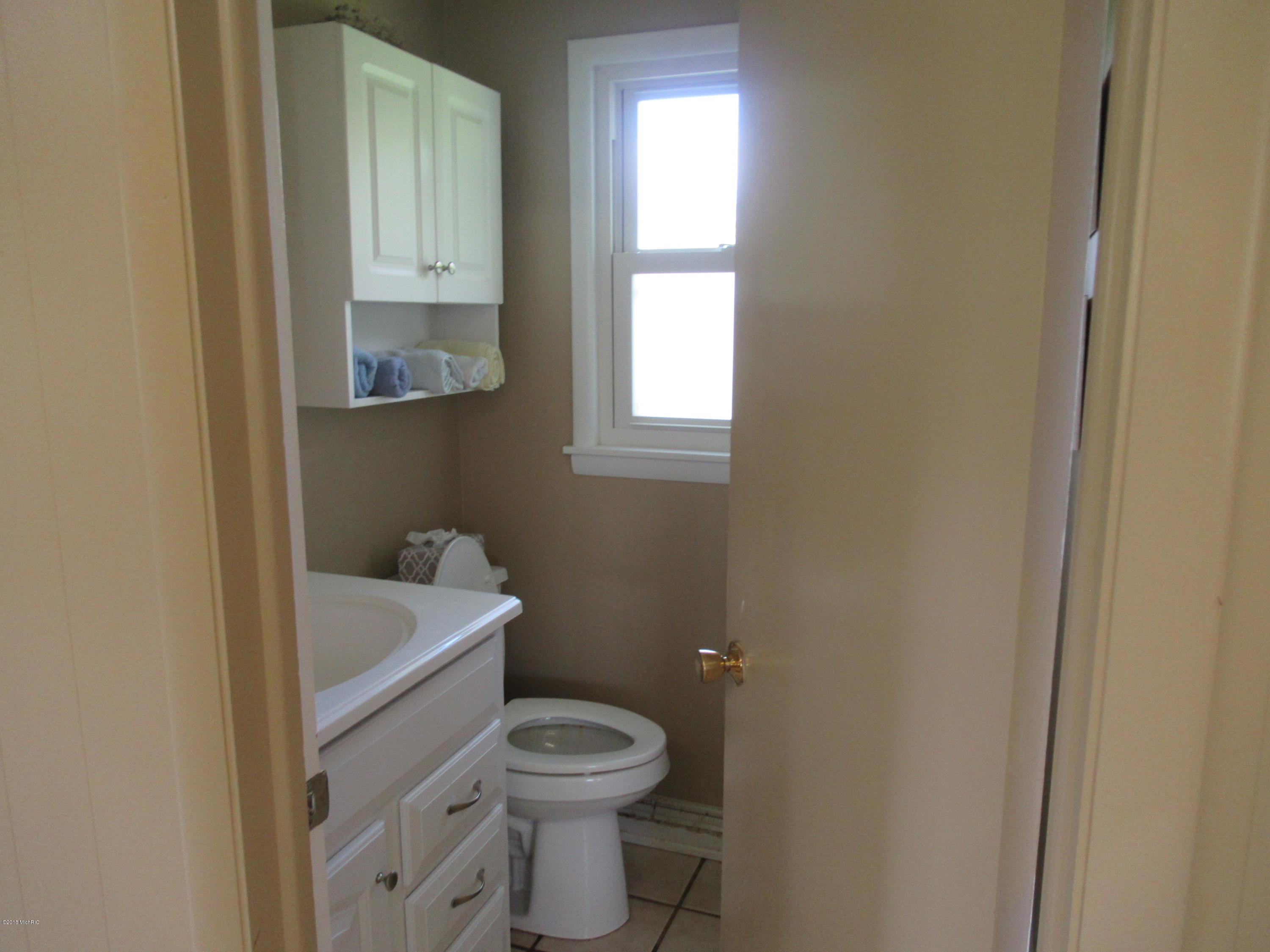 21502 Shore Acres Road Cassopolis, MI 49031 - Photo 3 of 4 IMG_0824
