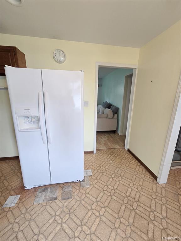 12929 Matthews Street Carleton, MI 48117 - Photo 16 of 64