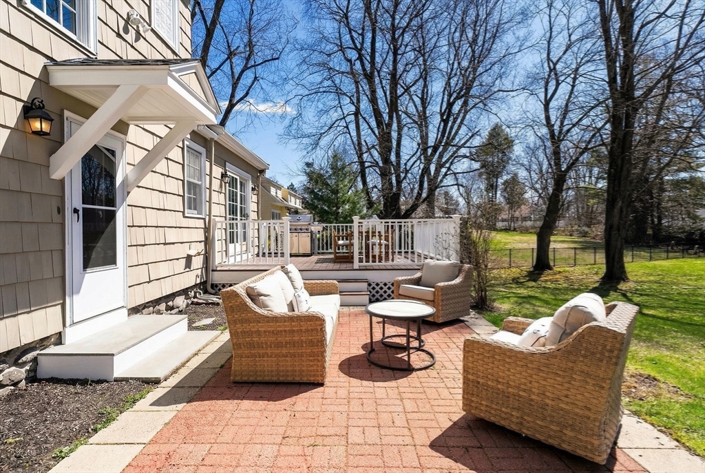 8 High Plain Road Andover, MA 01810 - Photo 38 of 42