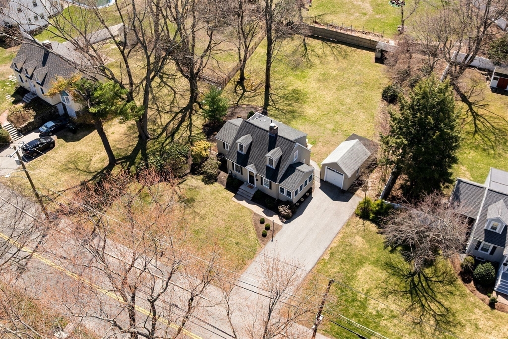 8 High Plain Road Andover, MA 01810 - Photo 5 of 42