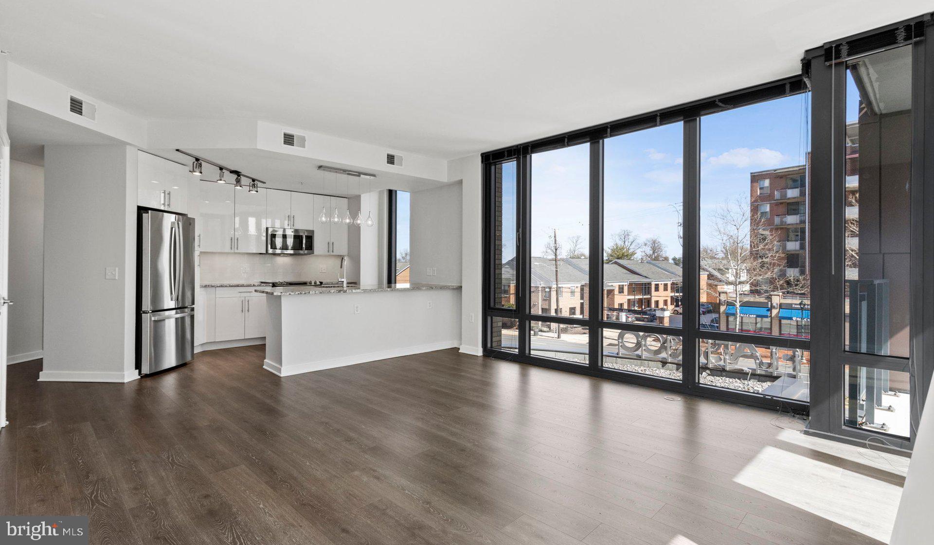 8300 Wisconsin Avenue, Unit 1B1612 Bethesda, MD 20814 - Photo 98 of 150