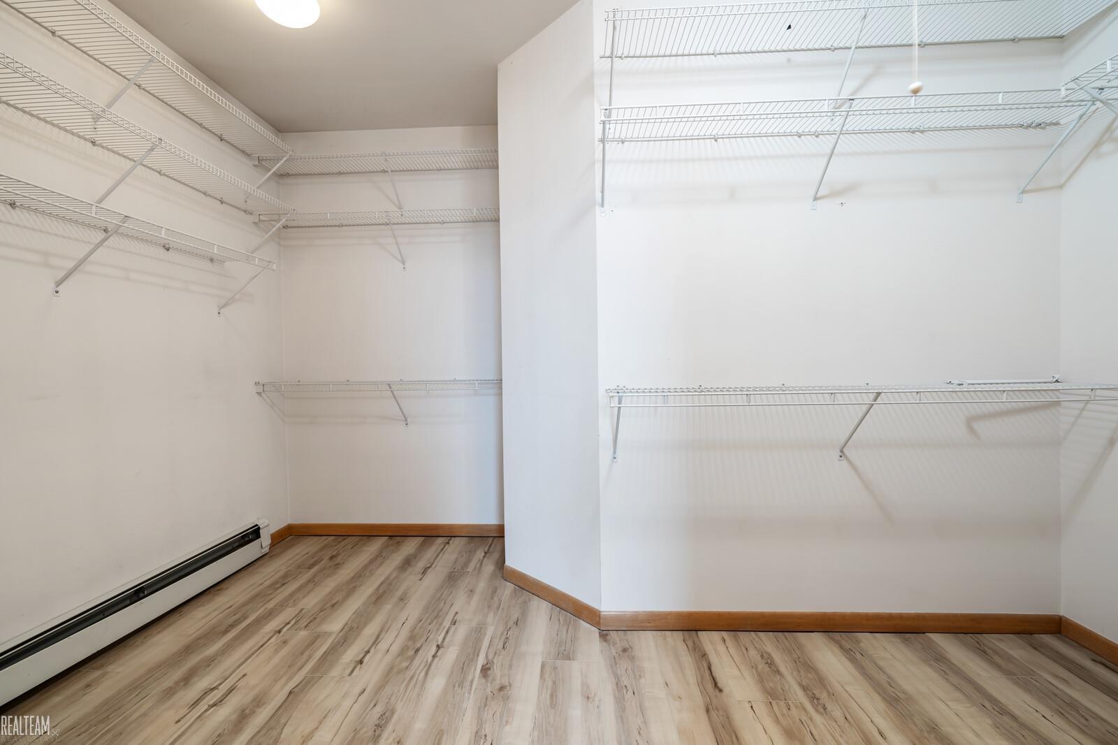 51701 Romeo Plank Road Macomb, MI 48042 - Photo 45 of 58 50176861-CF9144EE-58DF-4B79-B555-720A03E36877.JPG