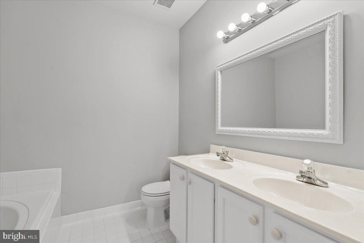 12713 Found Stone Road, Unit 5G5 Germantown, MD 20876 - Photo 30 of 42 Gallery Image 30