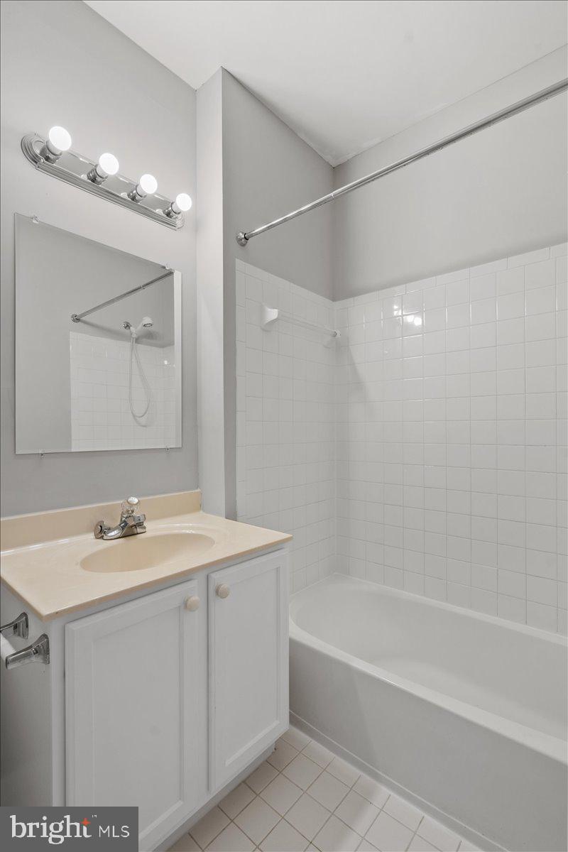 12713 Found Stone Road, Unit 5G5 Germantown, MD 20876 - Photo 36 of 42 Gallery Image 36