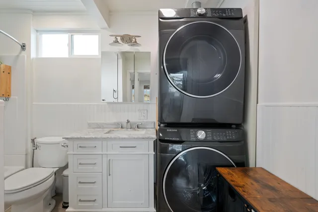 $3,350 | 4621 7th Street, Carpinteria, CA 93013