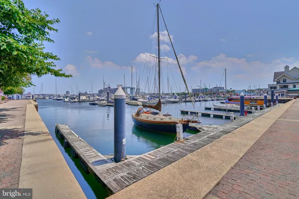 $1,800 | 23 Pierside Drive, Unit 201, Baltimore, MD 21230