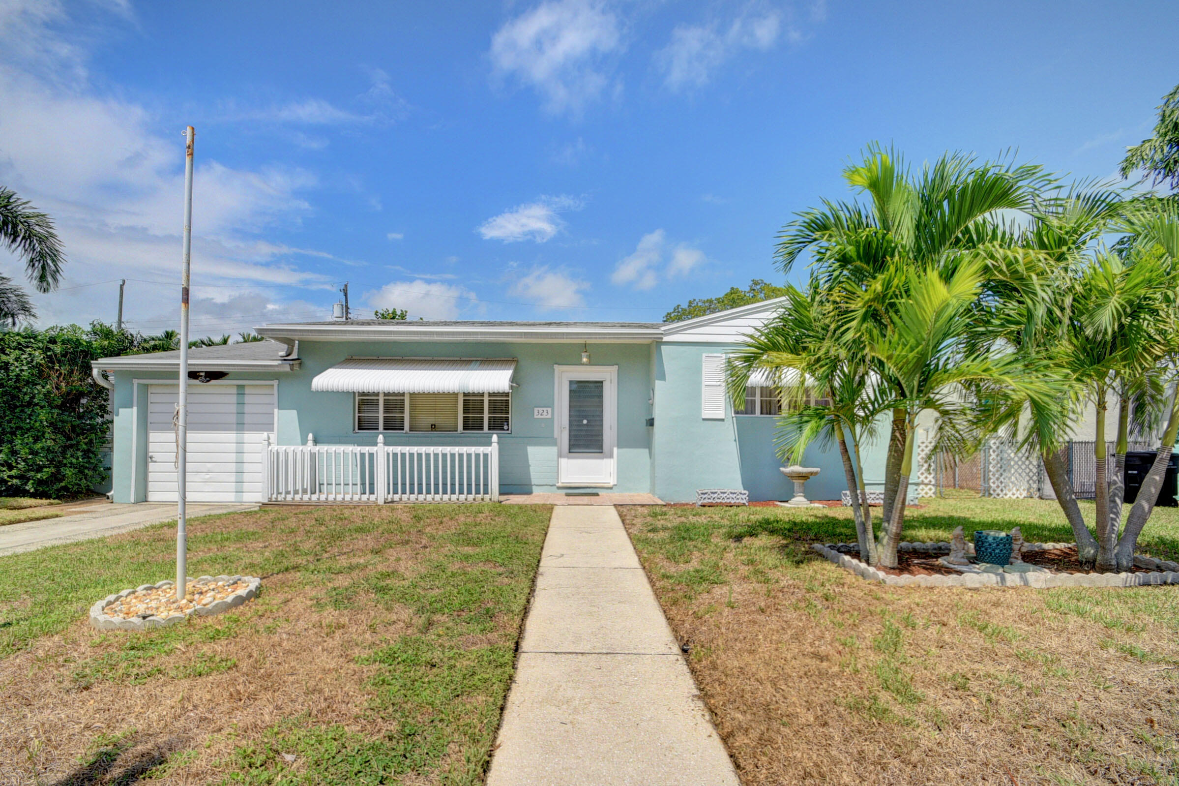 323 Putnam Ranch Road West Palm Beach, FL 33405 - Photo 23 of 27 01_house (1)