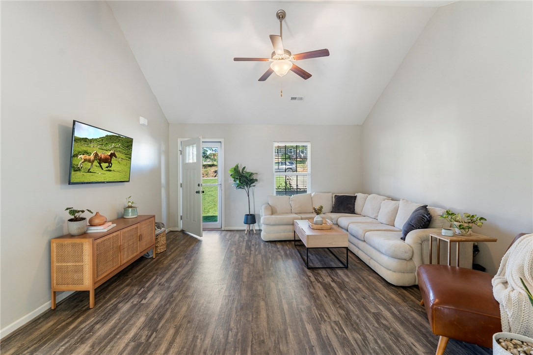 2604 Linmar Circle Anderson, SC 29621 - Photo 4 of 24 Gallery Image 4