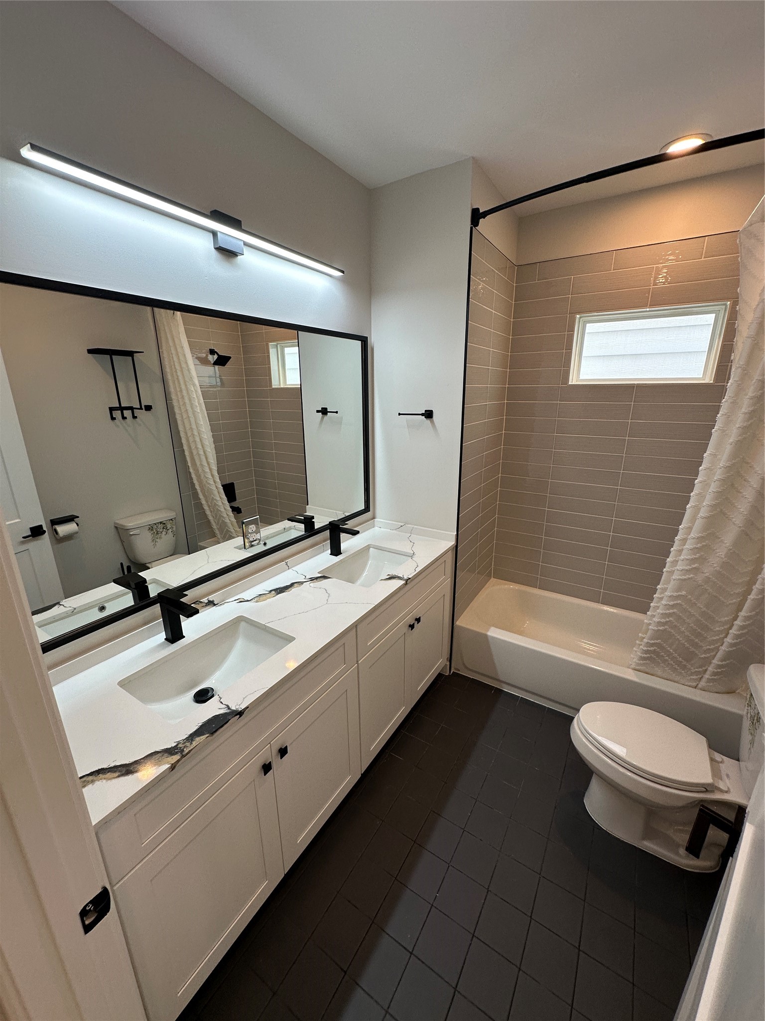 2032 West Tidwell Road Houston, TX 77091 - Photo 25 of 32