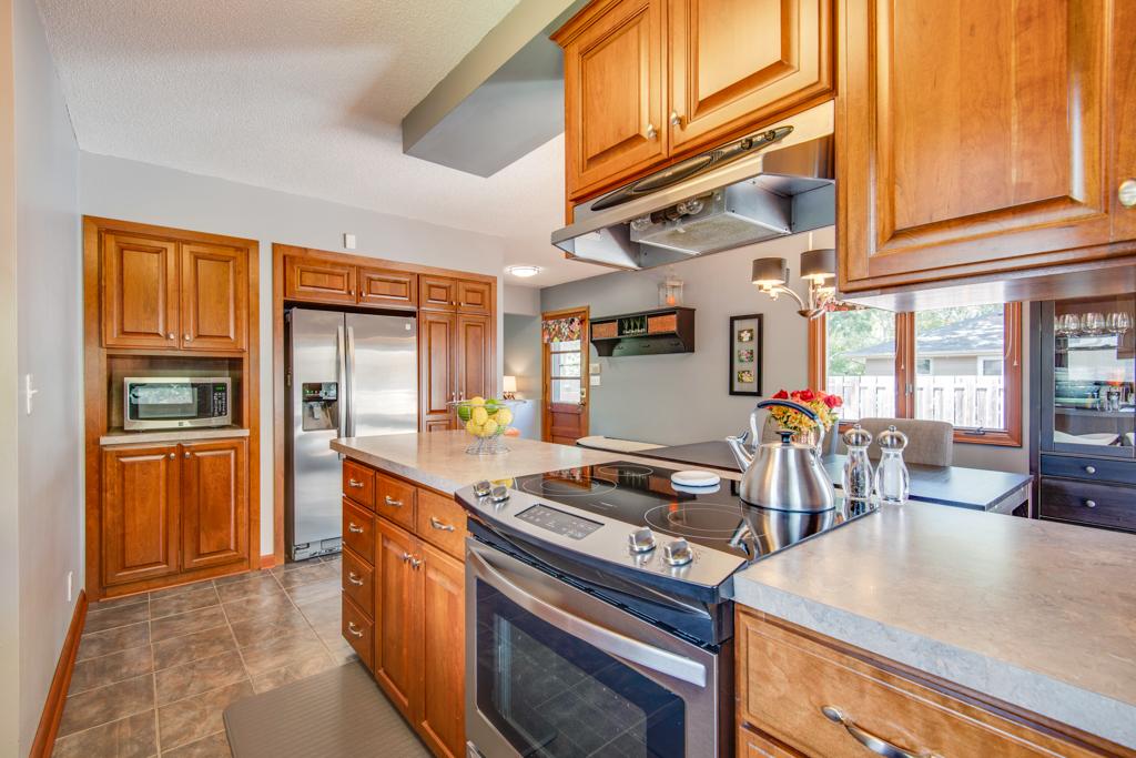 8917 Morris Road Bloomington, MN 55437 - Photo 25 of 42