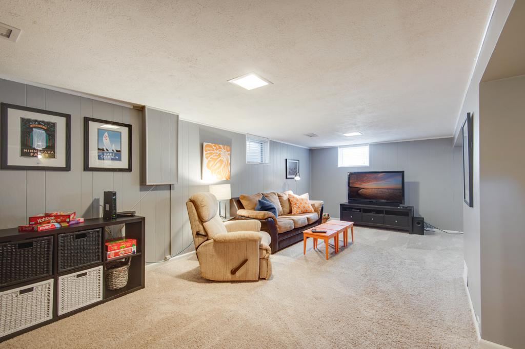 8917 Morris Road Bloomington, MN 55437 - Photo 26 of 42