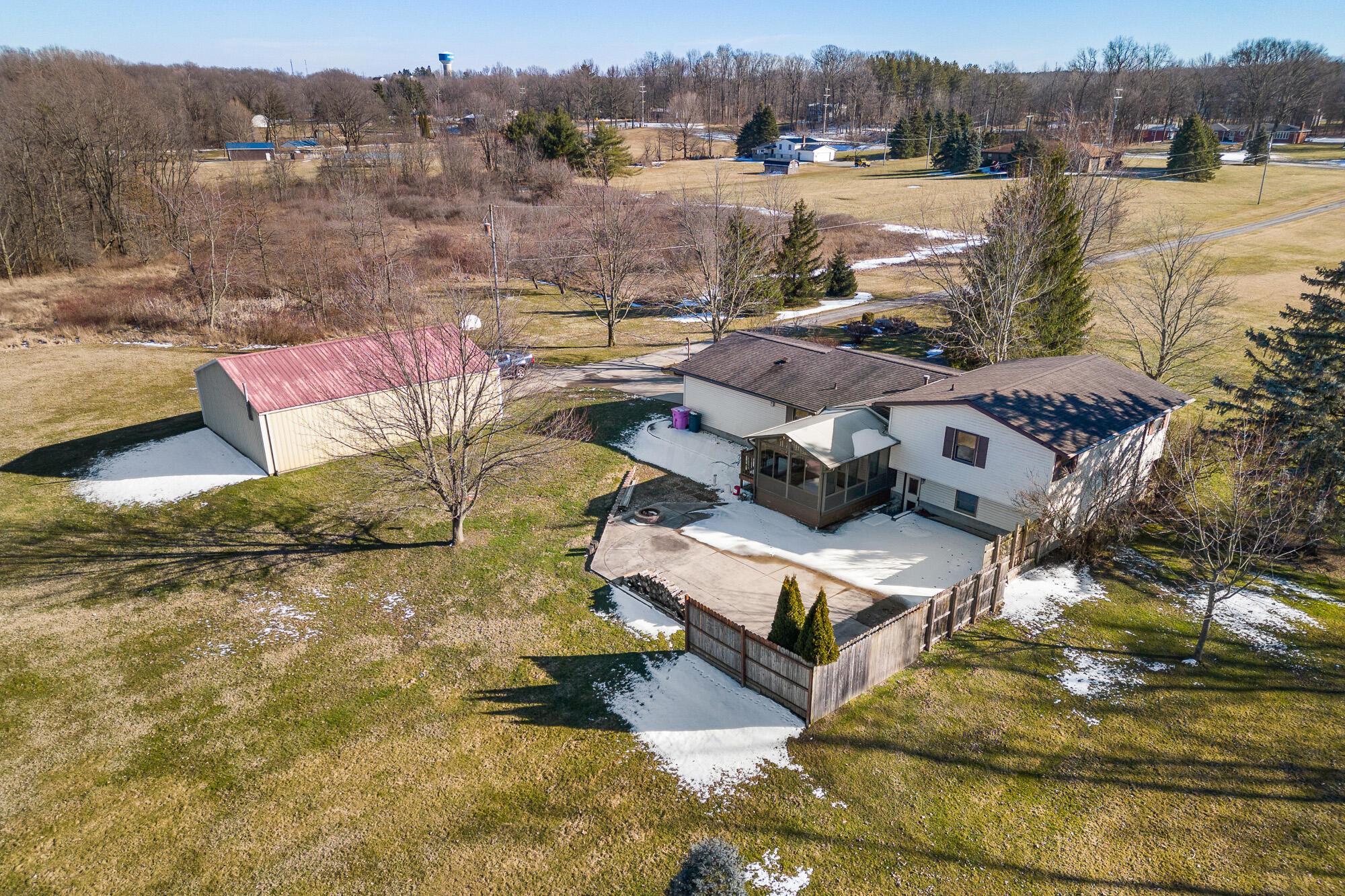 3780 Snodgrass Road Mansfield, OH 44903 - Photo 30 of 42 aer-rear-patio