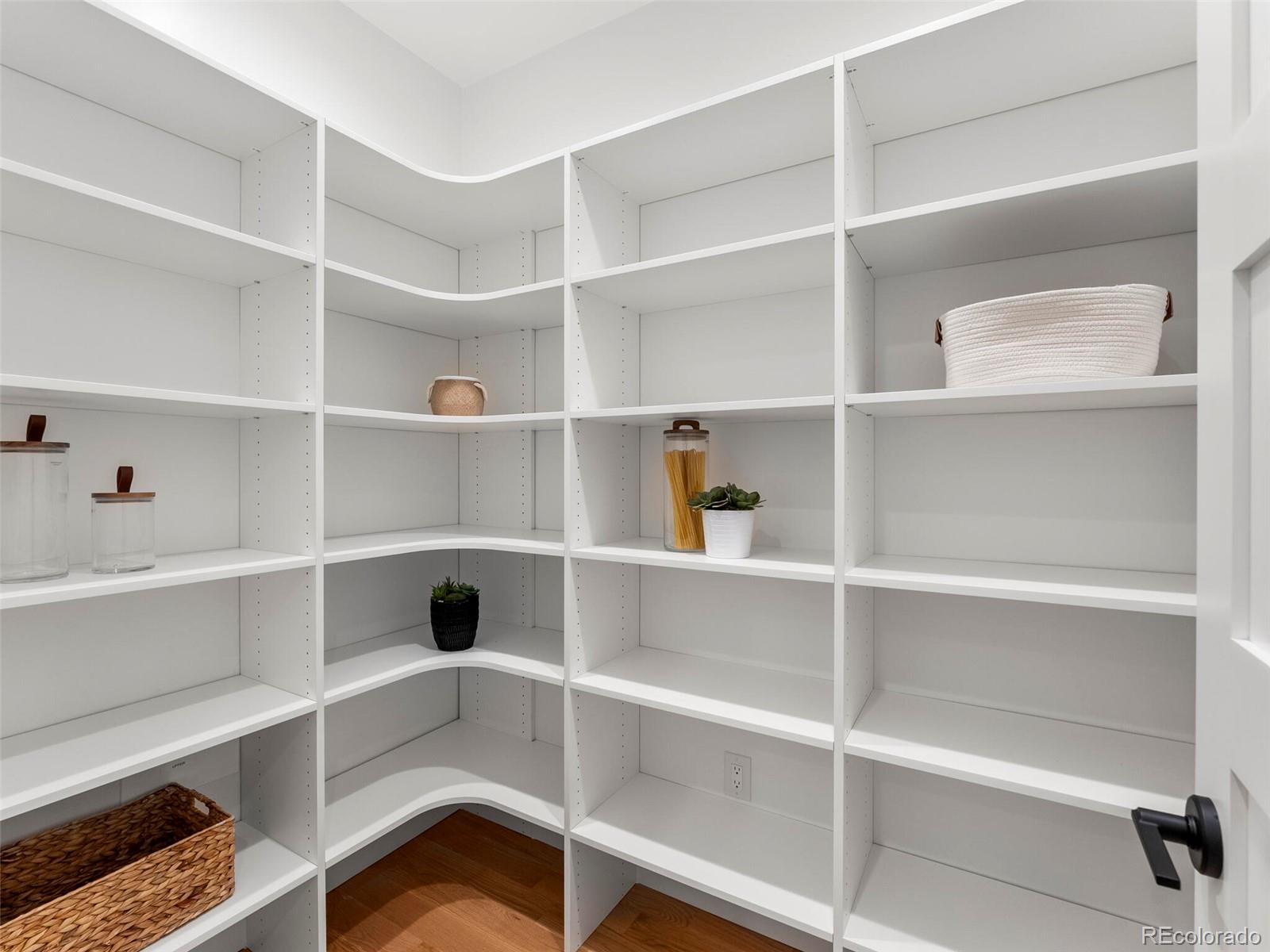 2541 Raleigh Street Denver, CO 80212 - Photo 9 of 38