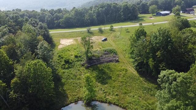 1216 Spring Road Wallingford, KY 41093 - Photo 3 of 20 2025-06-03-16-59-59-892