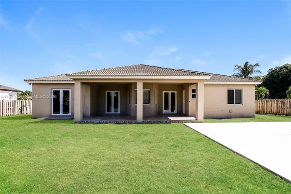 $4,030 | 18686 Southwest 132nd Avenue, Miami, FL 33177