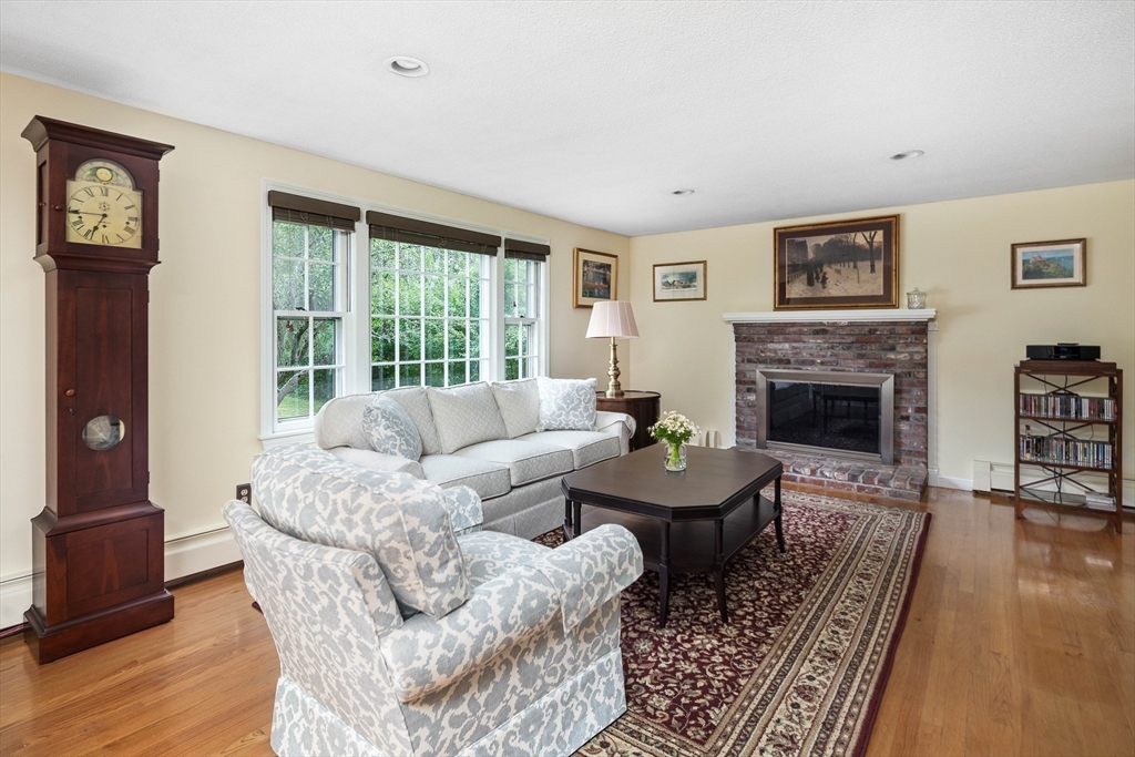 68 Cedarwood Road Hanover, MA 02339 - Photo 9 of 25 Gallery Image 9