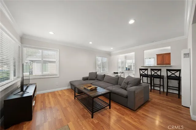 $4,500 | 2580 Westminster Avenue, Costa Mesa, CA 92627