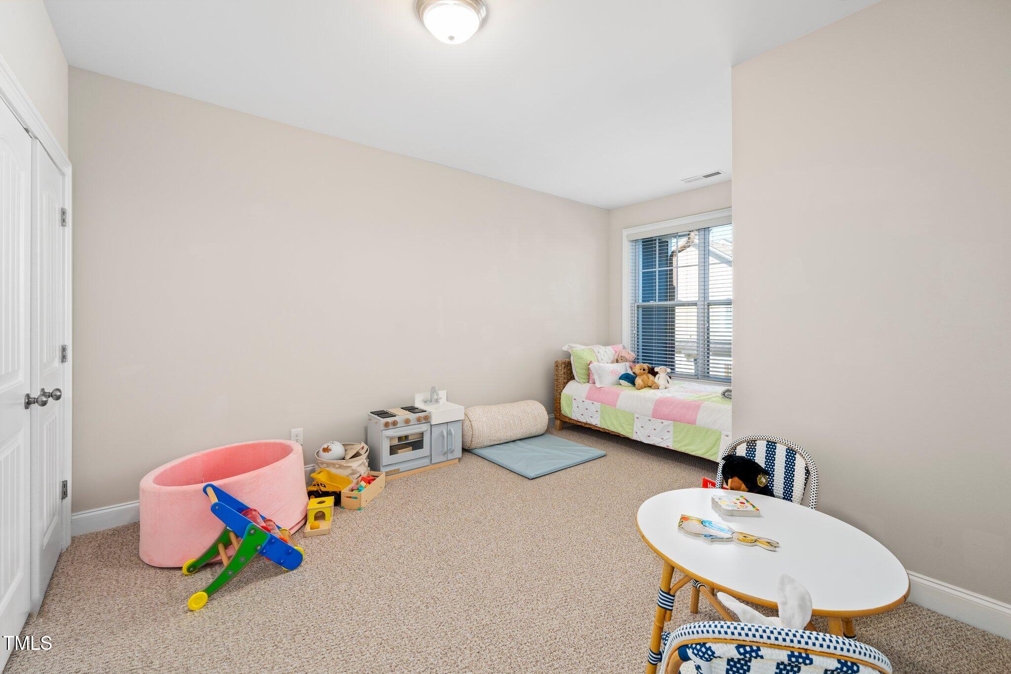 512 Fallon Grove Way Raleigh, NC 27608 - Photo 25 of 34 Bedroom on Second Floor