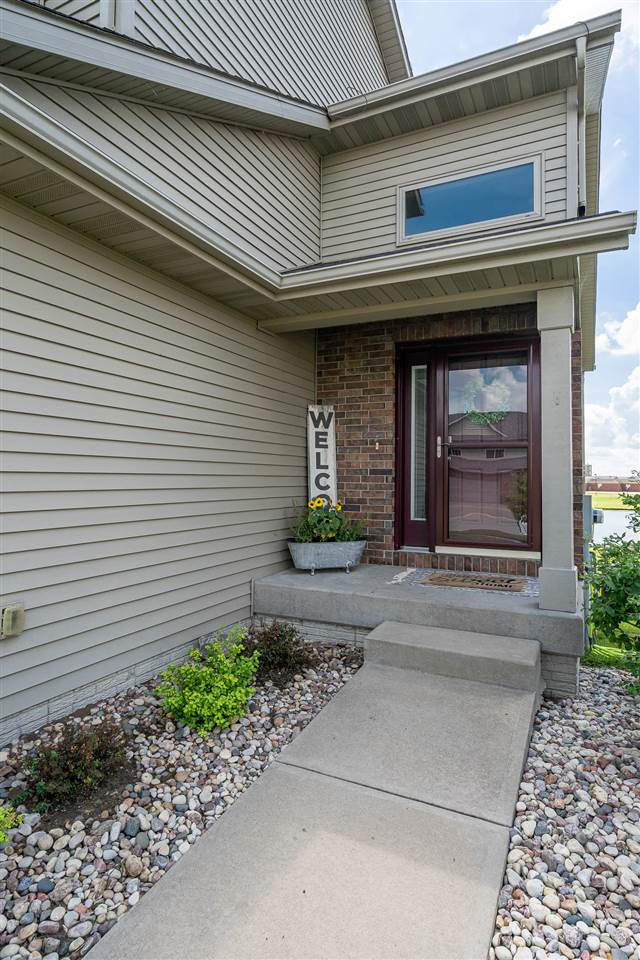 242 South Park Ridge Road North Liberty, IA 52317 - Photo 2 of 26 Gallery Image 2