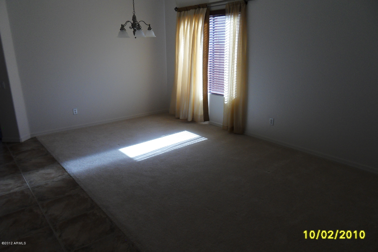 5229 West Red Bird Road Phoenix, AZ 85083 - Photo 14 of 25 SDC13638
