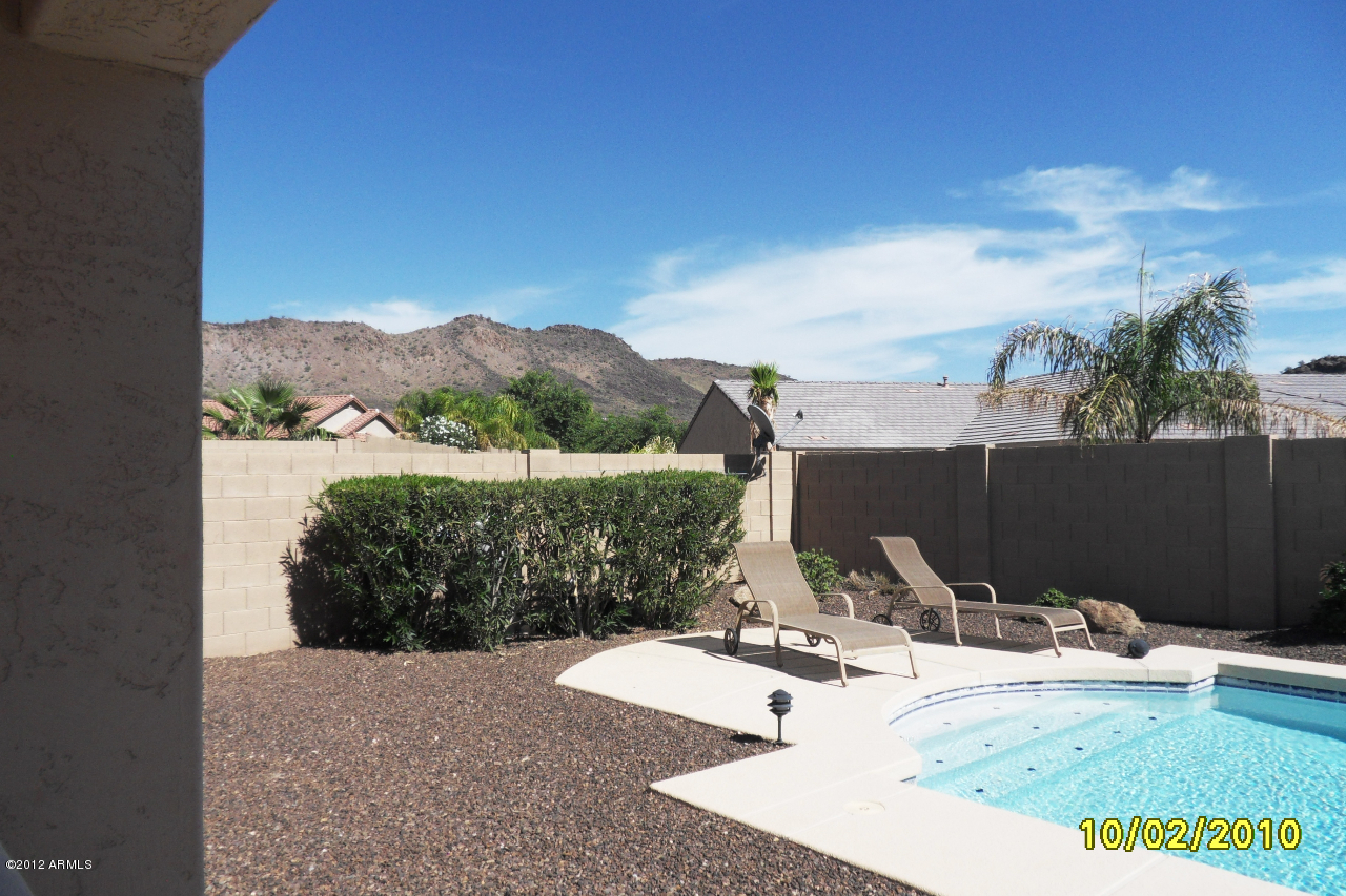 5229 West Red Bird Road Phoenix, AZ 85083 - Photo 6 of 25 SDC13629