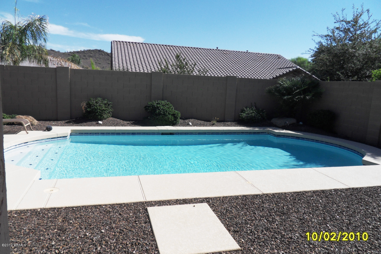 5229 West Red Bird Road Phoenix, AZ 85083 - Photo 7 of 25 SDC13630