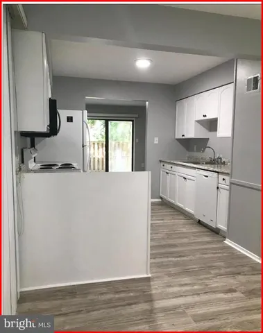 $3,100 | 3163 Colchester Brook Lane, Fairfax, VA 22031