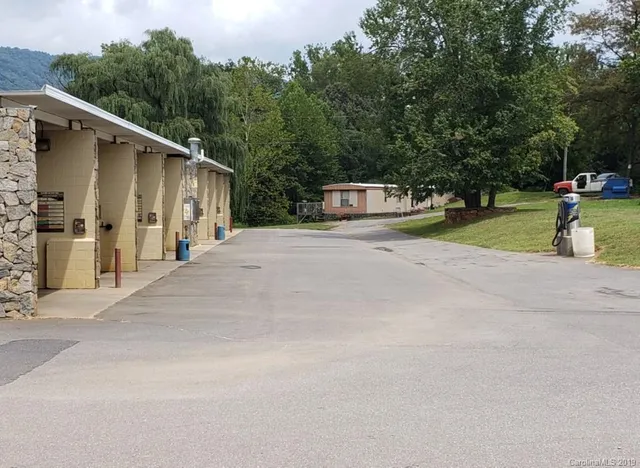 $450,000 | 19 Riverwood Road, Swannanoa, NC 28778