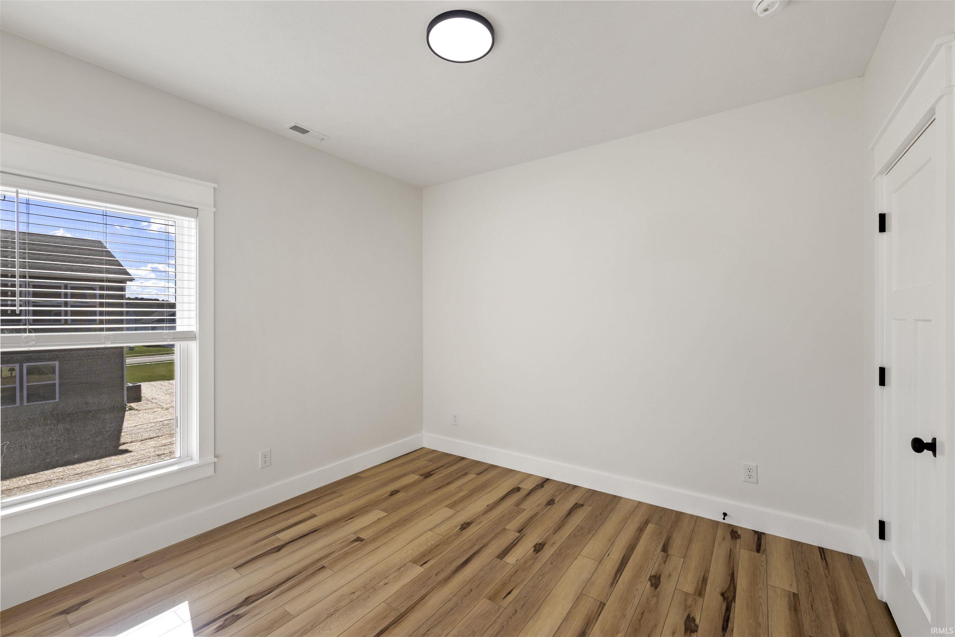 4625 North Thomas Road Bloomington, IN 47404 - Photo 14 of 19